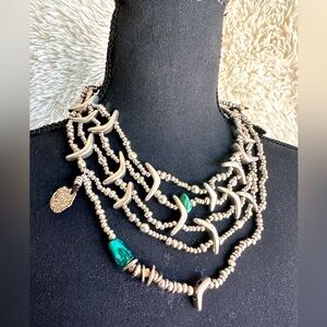 UNO De 50 LIMITED EDITION 27/50 Silver Glass ME ENDREDE Statement Necklace